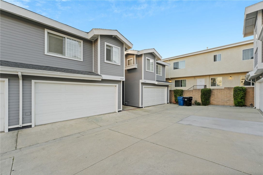 11509 Double Eagle Dr