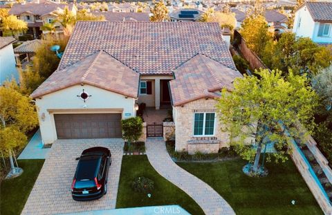 Photo of 20318 Via Urbino, Porter Ranch, CA 91326 (MLS # SR25251369)