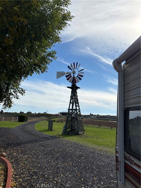 2689 State Highway 70 Oroville CA 95965