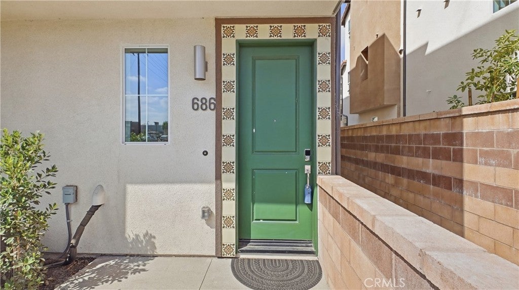 686 Limoncello Lane