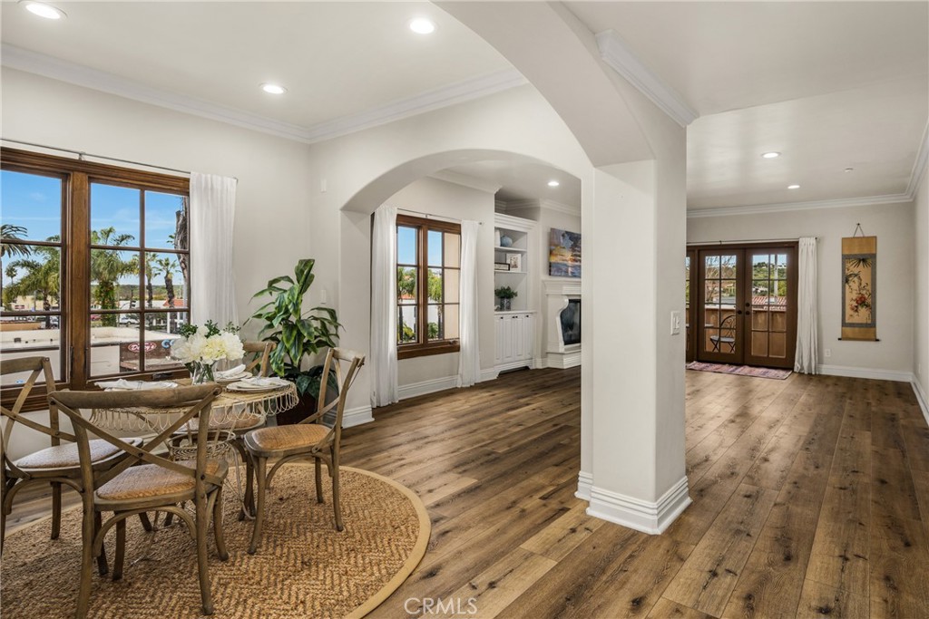 1520 N El Camino Real 10