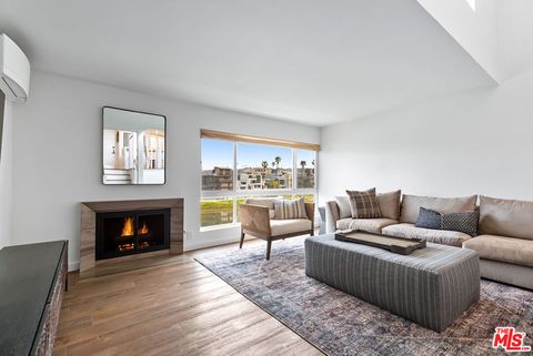6400 Pacific Avenue 306 Playa Del Rey CA 90293