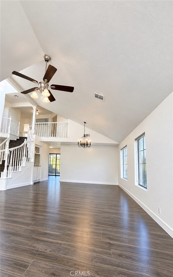225 Taos Place