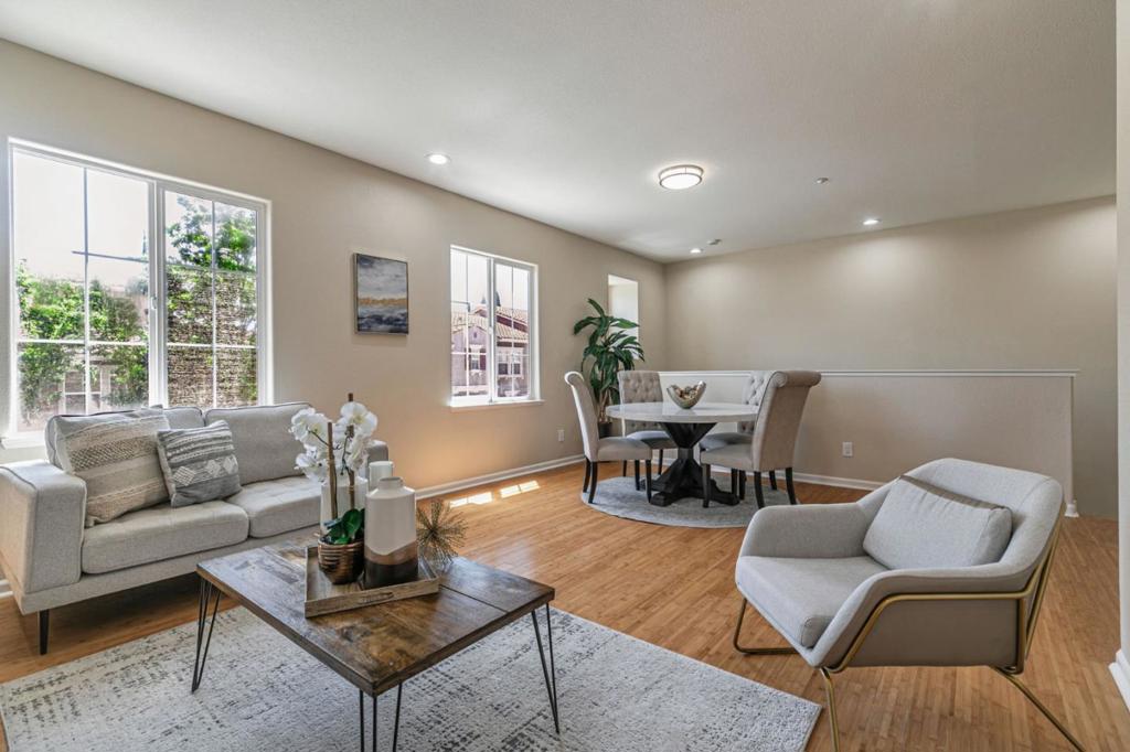 349 Marble Arch Avenue