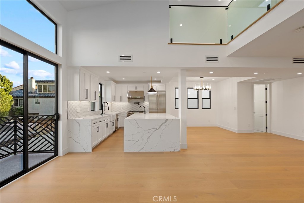 110 S Irena Avenue B