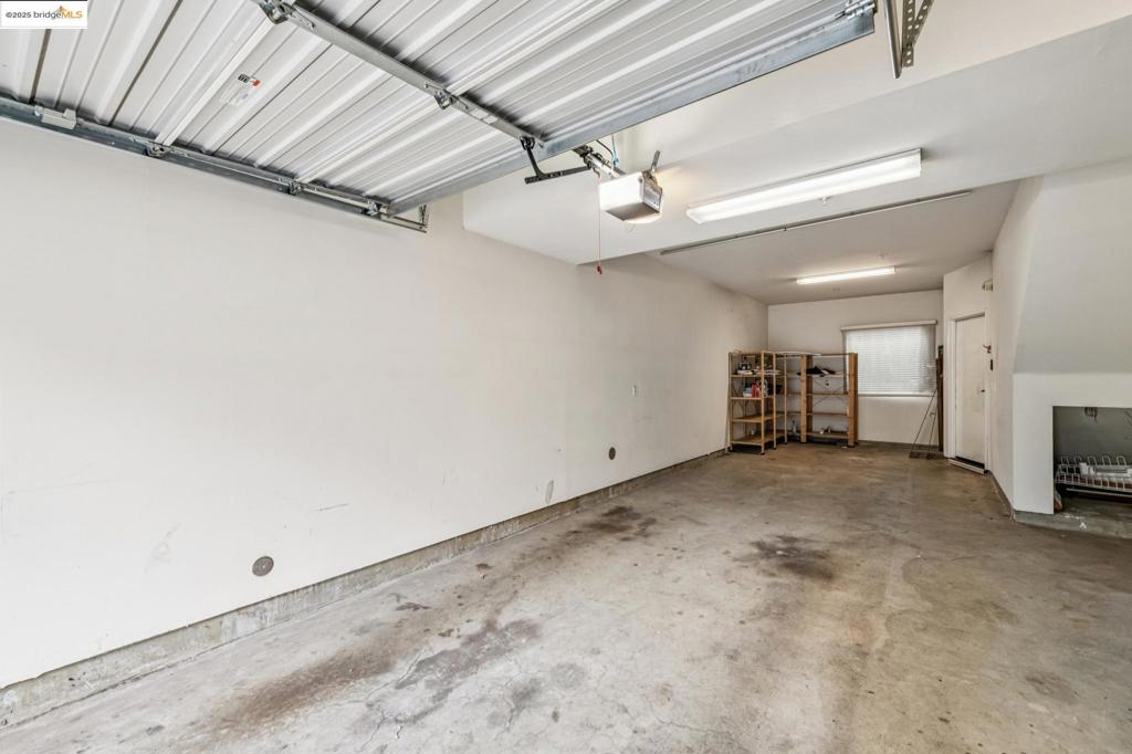 ZEPHYR GATE - Residential