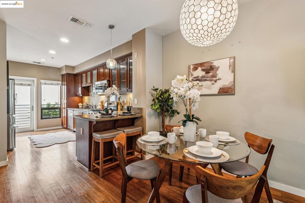 ZEPHYR GATE - Residential