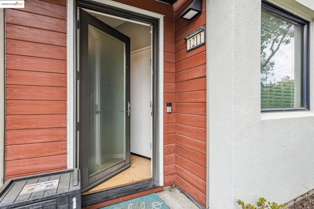 ZEPHYR GATE - Residential