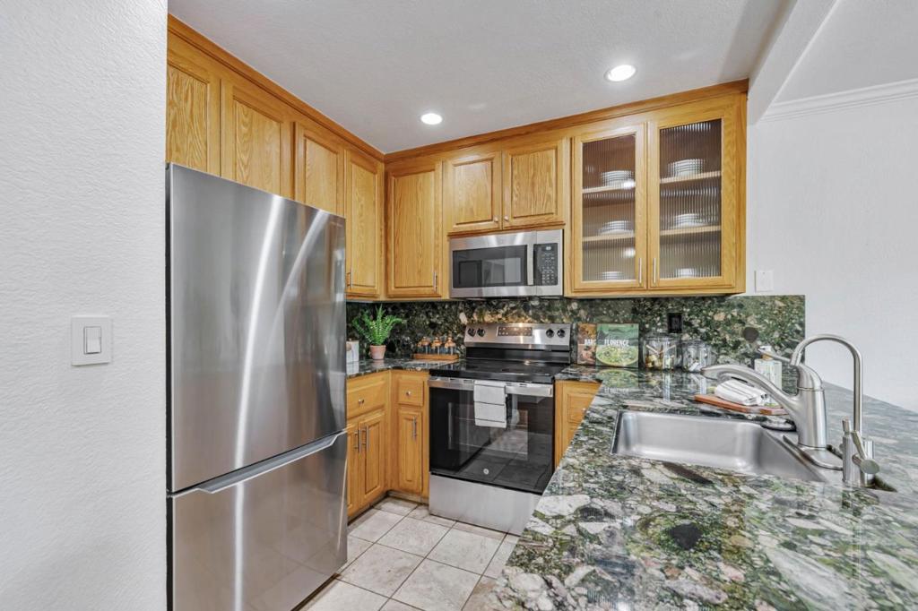 2907 La Terrace Circle