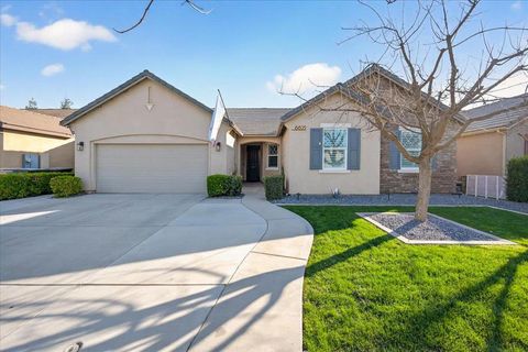 6625 W Vine Court Visalia CA 93291