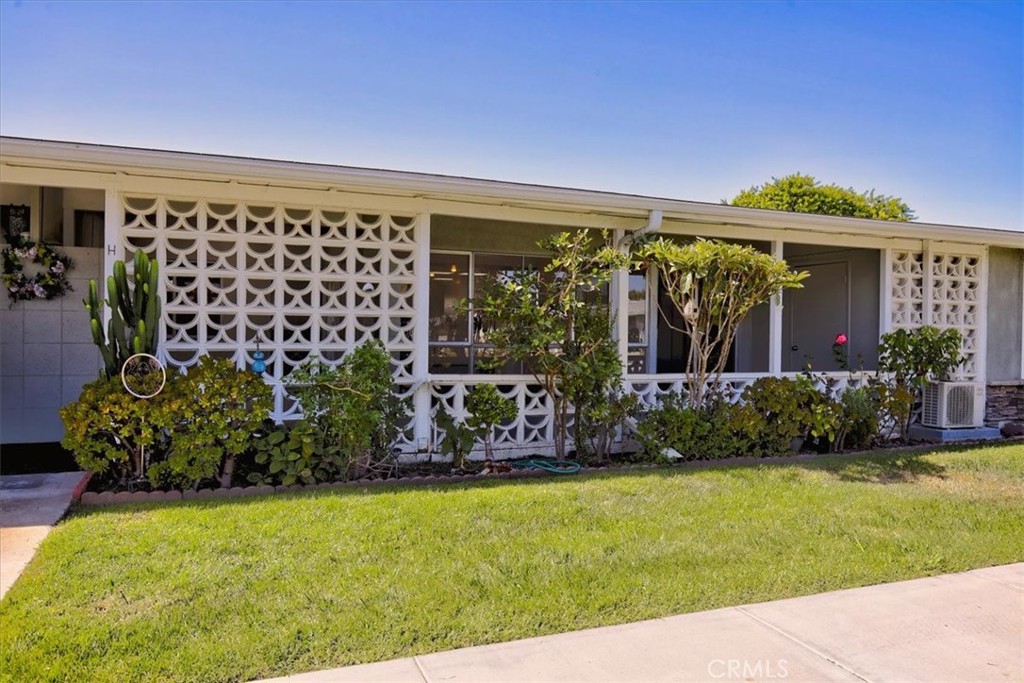 1641 Monterey Road 18H