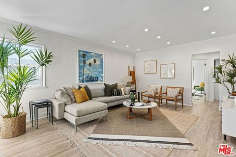 Photo of 2658 34th Street, Santa Monica, CA 90405 (MLS # 26644639)