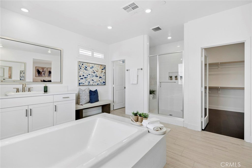 306 Treble, Irvine CA 92618 - Photo 40
