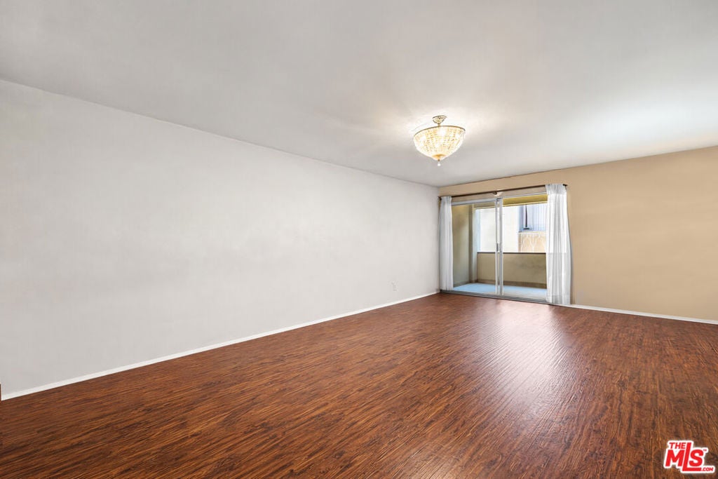 5651 Sumner Way 203