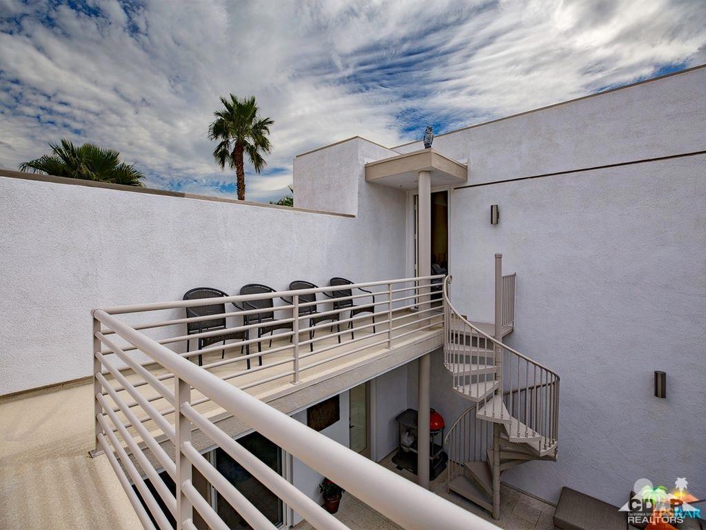Escena - Residential Lease