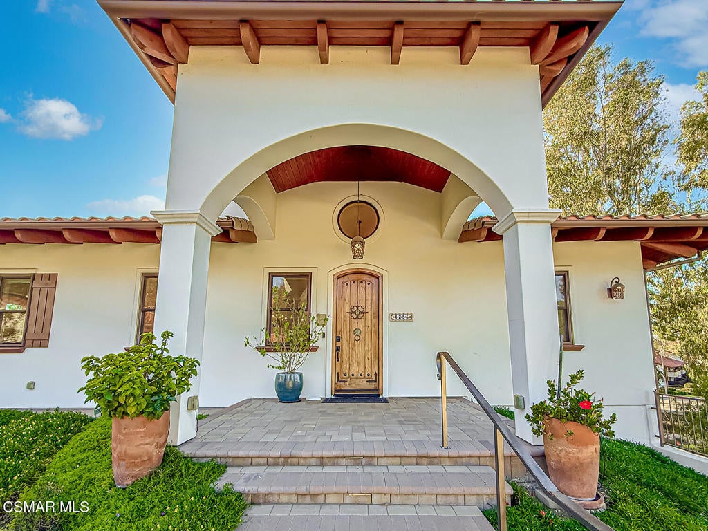 4255 Saddlecrest Lane