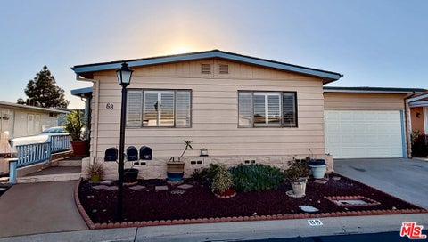 Photo of 68 Poinsettia Gardens Drive #68, Ventura, CA 93004 (MLS # 26102640)