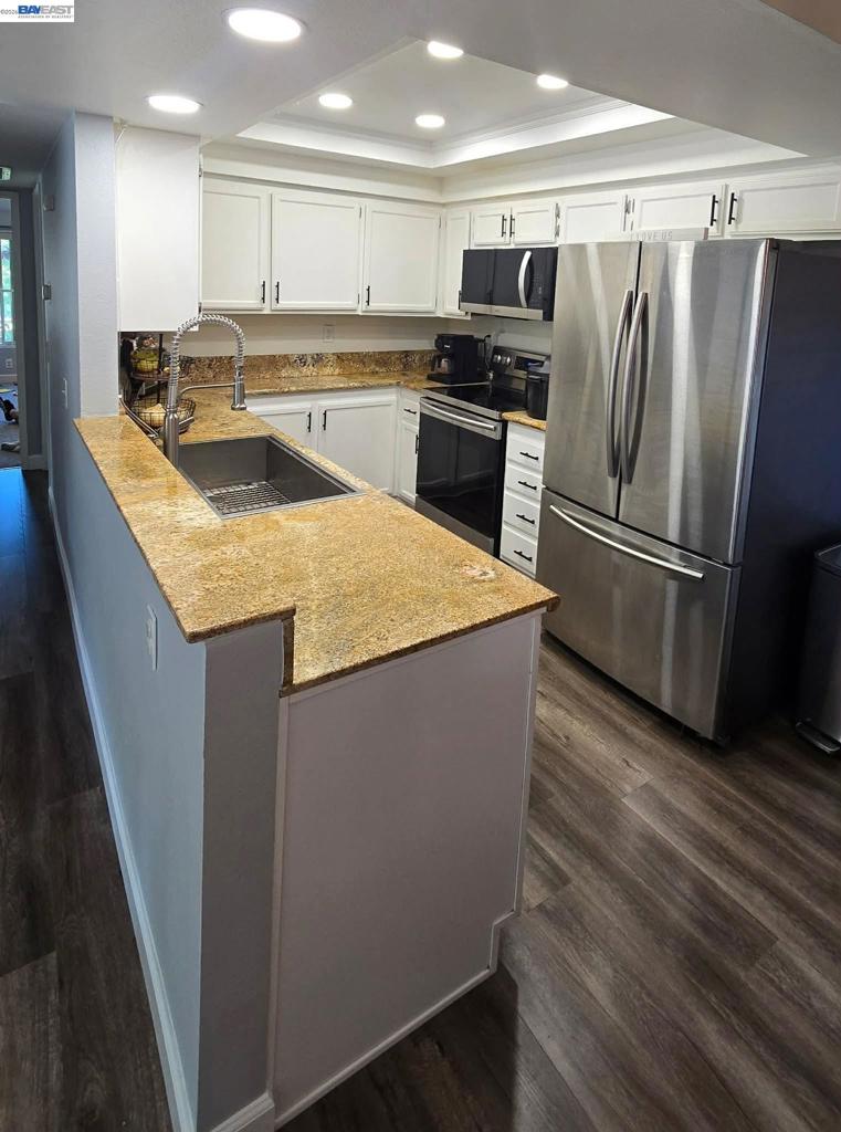 74 Carriage Way 74