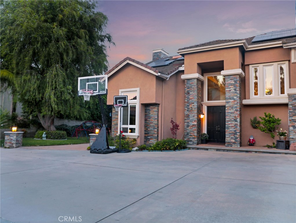 27020 Daisy Circle