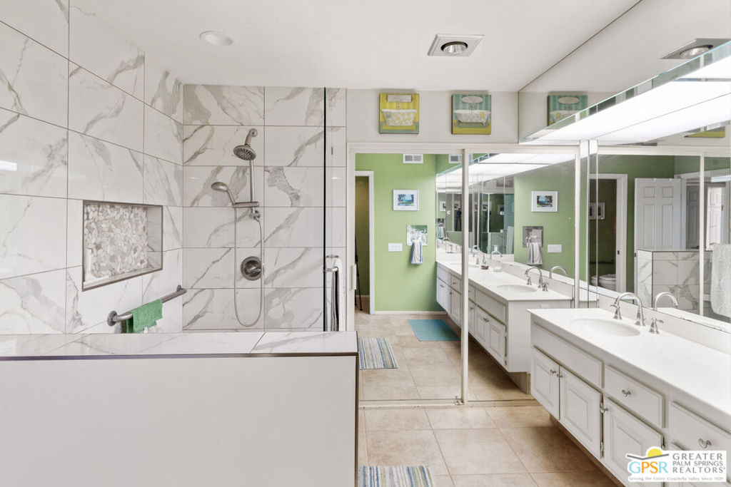 Rancho Mirage Racquet Club - Residential