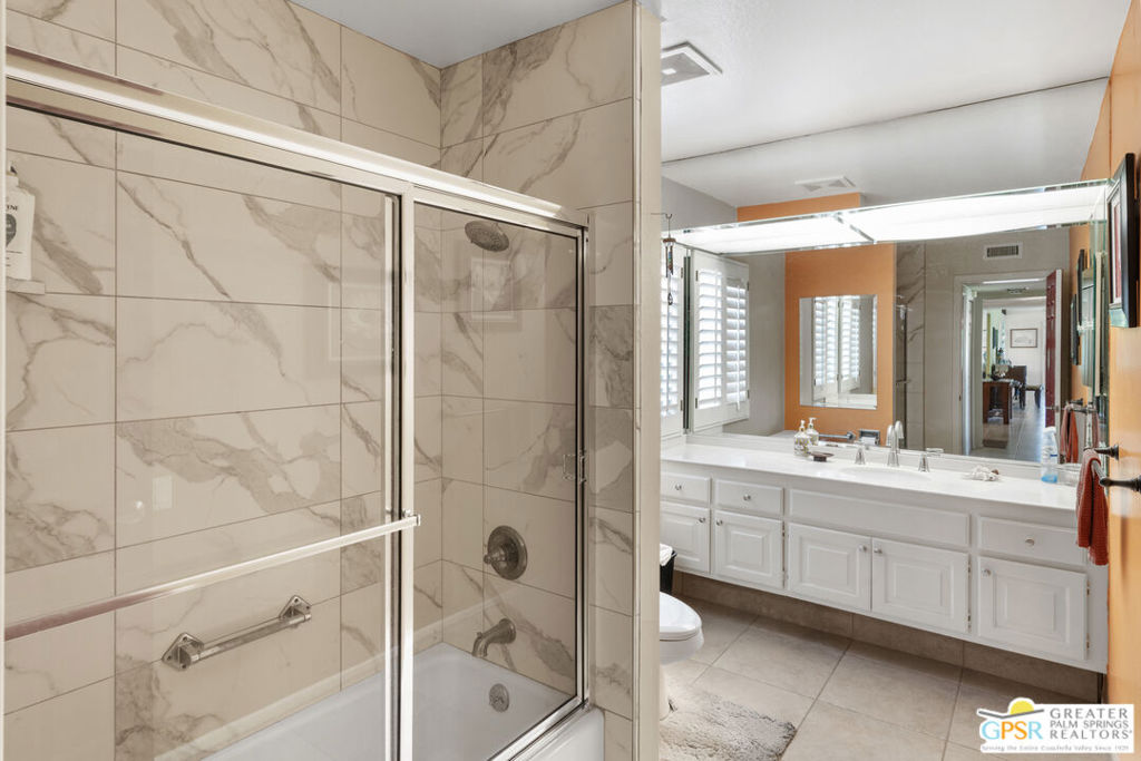 Rancho Mirage Racquet Club - Residential