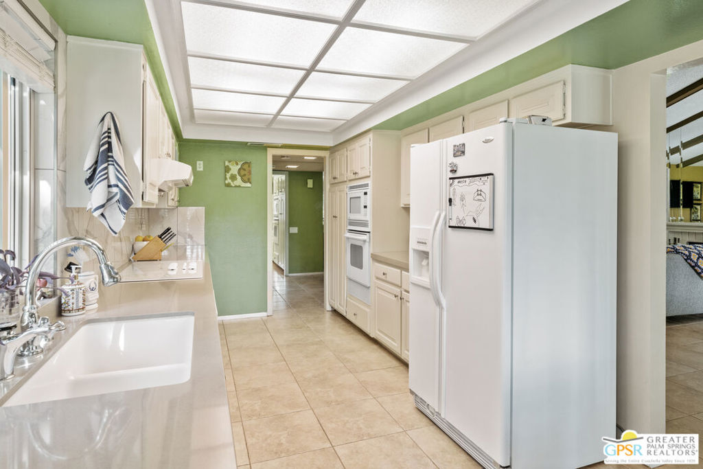 Rancho Mirage Racquet Club - Residential