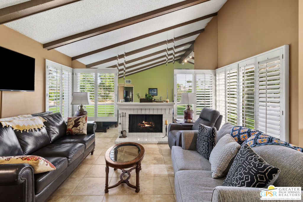 Rancho Mirage Racquet Club - Residential