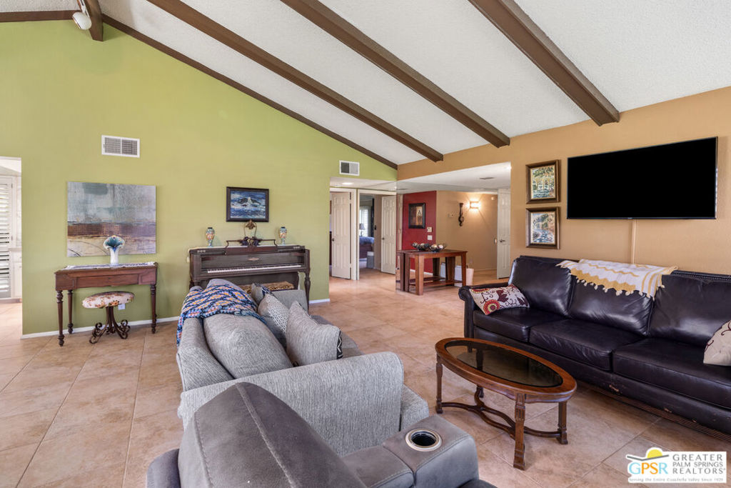 Rancho Mirage Racquet Club - Residential