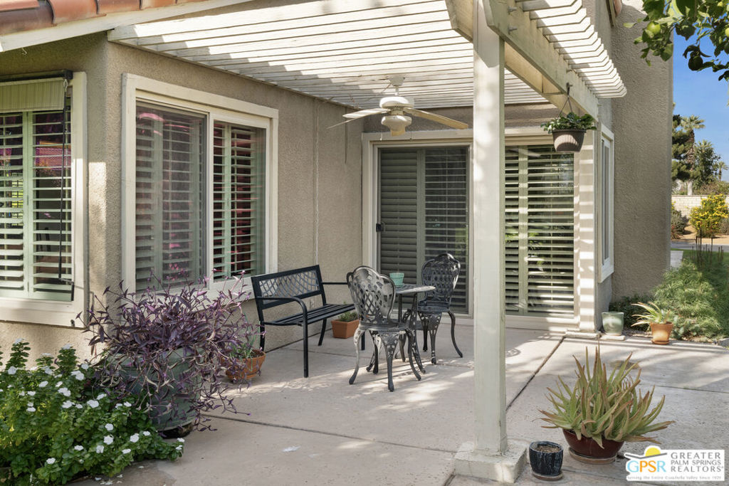 Rancho Mirage Racquet Club - Residential