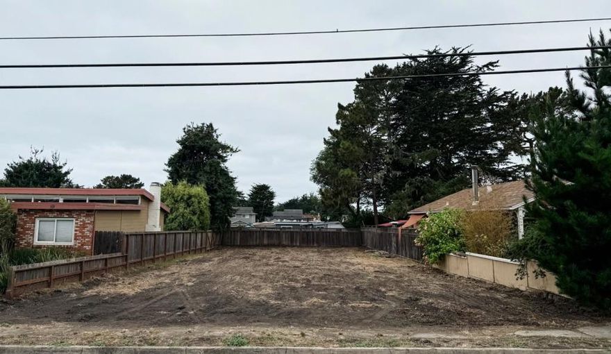 Discover the perfect setting for your coastal vision with this pristine vacant lot in El Granada. Ideally situated in a highly sought-after location, this property offers close proximity to the majestic ocean and breathtaking coastal scenery. Whether youre dreaming of a serene coastal retreat or seeking a valuable investment opportunity, this parcel presents endless potential.   THIS PARCEL COMES WITH CERTIFICATE OF COMPLIANCE.  LOT HAS COASTSIDE COUNTY WATER CONNECTION.  This parcel must be purchased together with the adjoining lot, APN 047-045-170.  Seller will consider concessions.