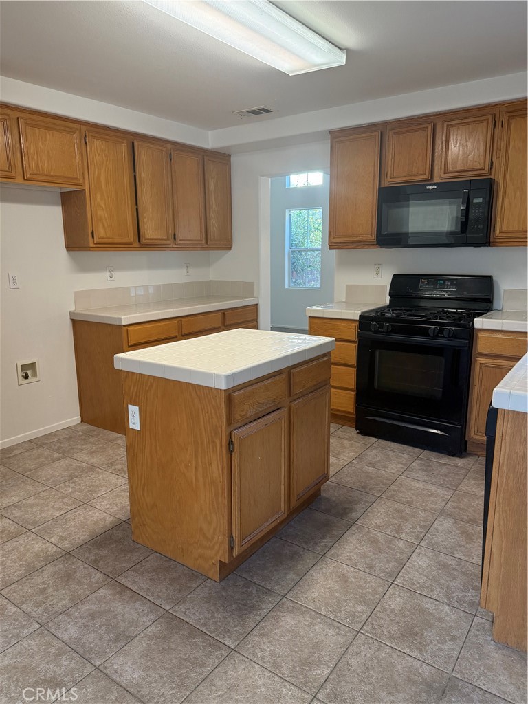 39348 Colony Union Street