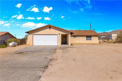 Photo of 7121 Quail Spring Avenue, 29 Palms, CA 92277 (MLS # JT26139614)