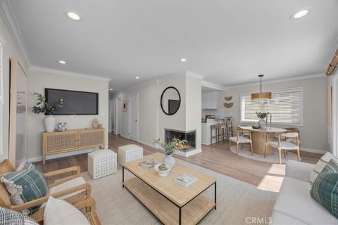 Photo of 1424 Manhattan Avenue #1, Hermosa Beach, CA 90254 (MLS # SB25228887)