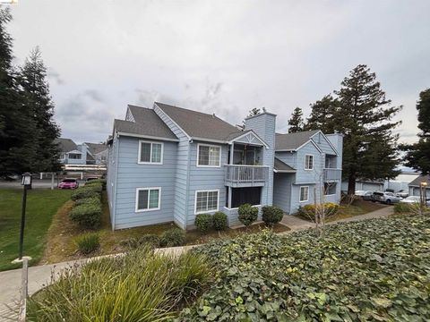 Photo of 297 297 Lighthouse Dr Dr, Vallejo, CA 94590 (MLS # 41126412)