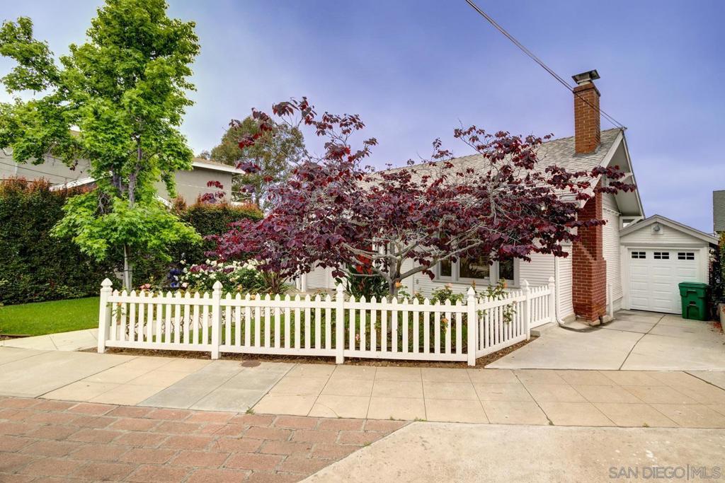 1336 Bush St (Upper Unit)