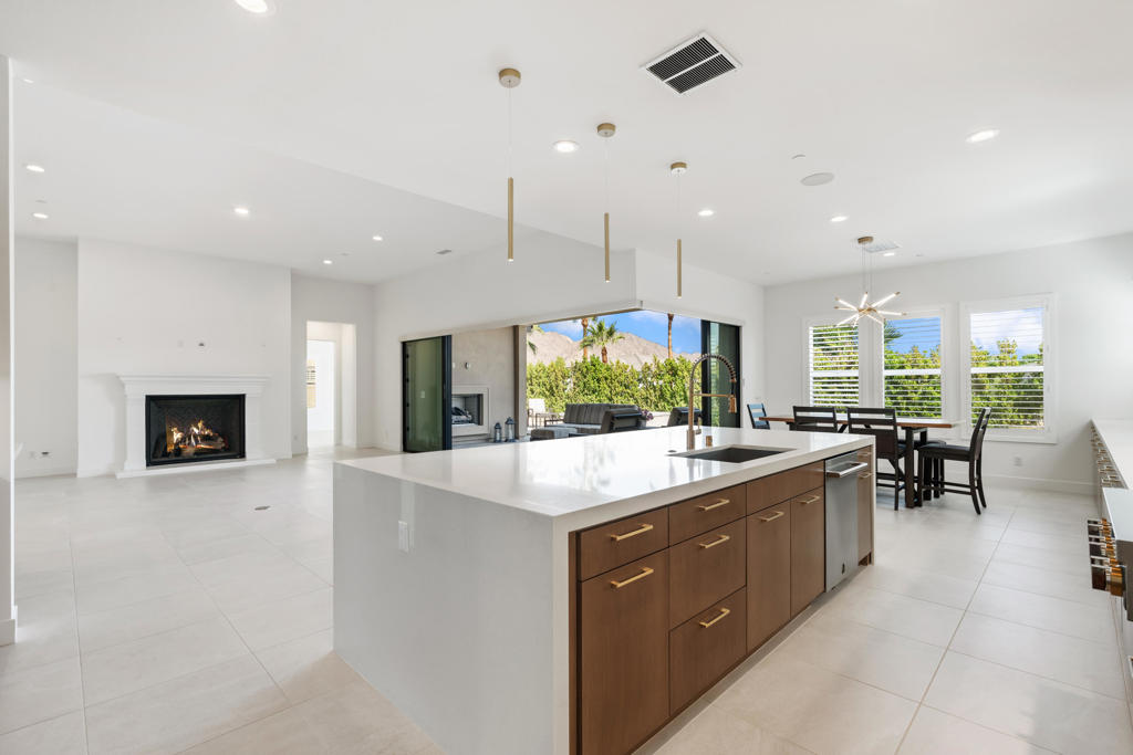 80404 Old Ranch Trail S