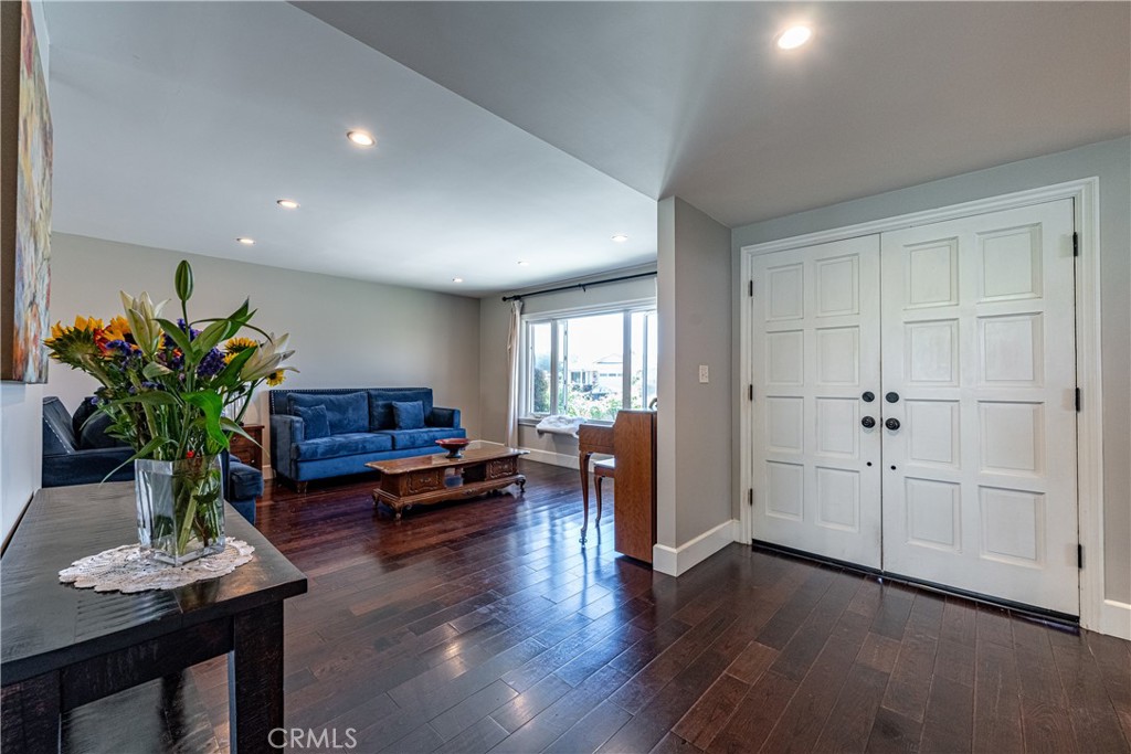 8072 W Joan Circle
