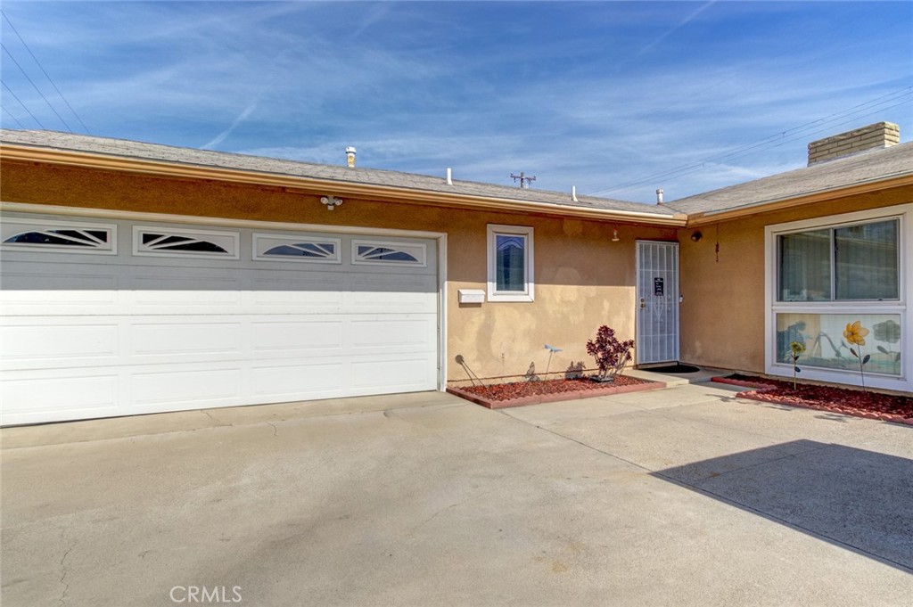 1254 N Gilbert Street