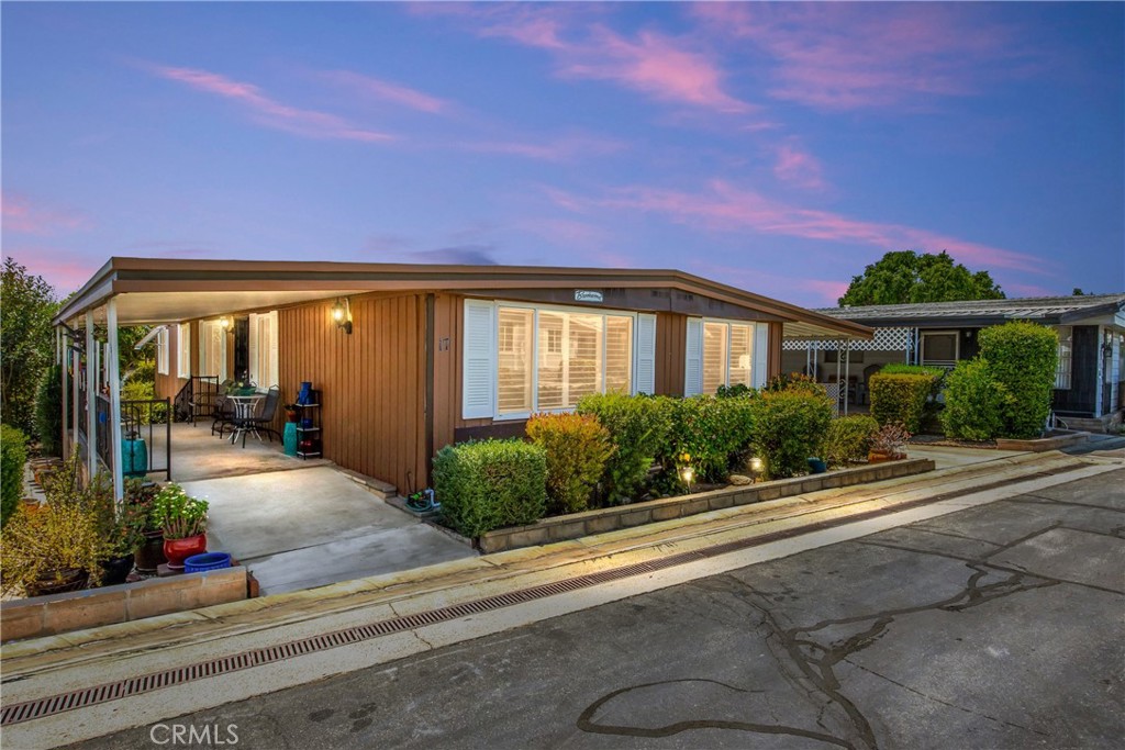 Comfortable & Updated 2-Bedroom, 2-Bathroom Home in Alta Loma's 55+ Community
This recently updated 2-bedroom, 2-bathroom manufactured home offers comfortable living in the friendly Ramona Villa Estates, a desirable 55+ community in Alta Loma.
Move-in ready with practical updates:
A newer roof and AC unit provide reliable functionality. Enjoy energy efficiency and comfort with double pane windows and shutters. The kitchen features new cabinets and sleek quartz countertops, creating a fresh and functional space. Updated bathrooms, including renovated showers and fixtures, offer a clean and modern feel. Laminate flooring extends throughout the home, providing a consistent and easy-to-maintain surface. Plus, a convenient walk-up ramp offers easy access for all.
Enjoy pleasant mountain views from your living room or porch.
Ramona Villa Estates provides more than just a home, it's a community experience. Residents can enjoy a central community clubhouse, perfect for gatherings and events. Stay active and relaxed with a sparkling pool, soothing spa, and rejuvenating sauna. The community also features a fun game room and a large banquet room with a commercial kitchen, ideal for social events and activities.
The location is also very convenient:
Benefit from easy freeway access, making travel straightforward. You'll be close to shops for all your daily errands and groceries. The community is also just minutes away from Ontario International Airport, which is handy for travel or welcoming visitors.
If you're looking for a comfortable home in an active 55+ community with great amenities and a convenient location, don't miss out on this opportunity. Contact us today to learn more!