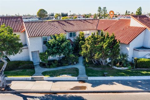 Photo of 13905 Magnolia St St, Garden Grove, CA 92844 (MLS # PW25229491)