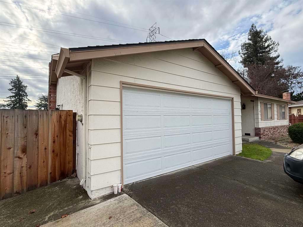 Photo of 633 633 Weatherly Pl Pl, San Ramon, CA 94583 (MLS # 41123618)