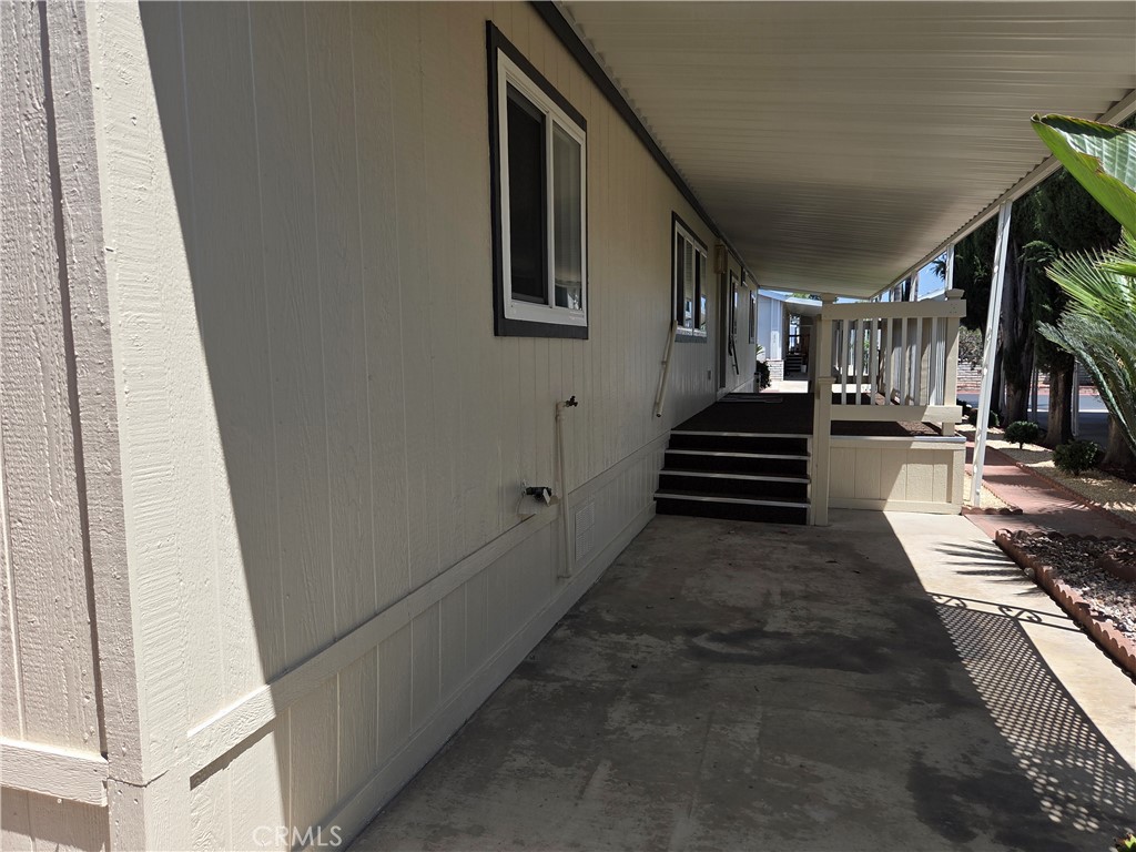 1456 E Philadelphia St Spc 424