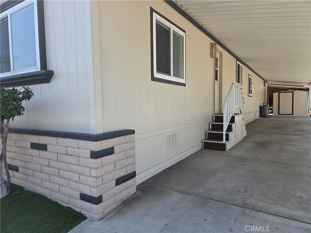1456 E Philadelphia St Spc 424