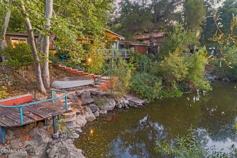 Photo of 53 Robin Hood Lane, Westlake Village, CA 91361 (MLS # 224003890)