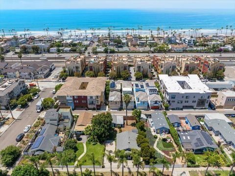 Photo of 421 S Tremont St ST, Oceanside, CA 92054 (MLS # 260011823SD)