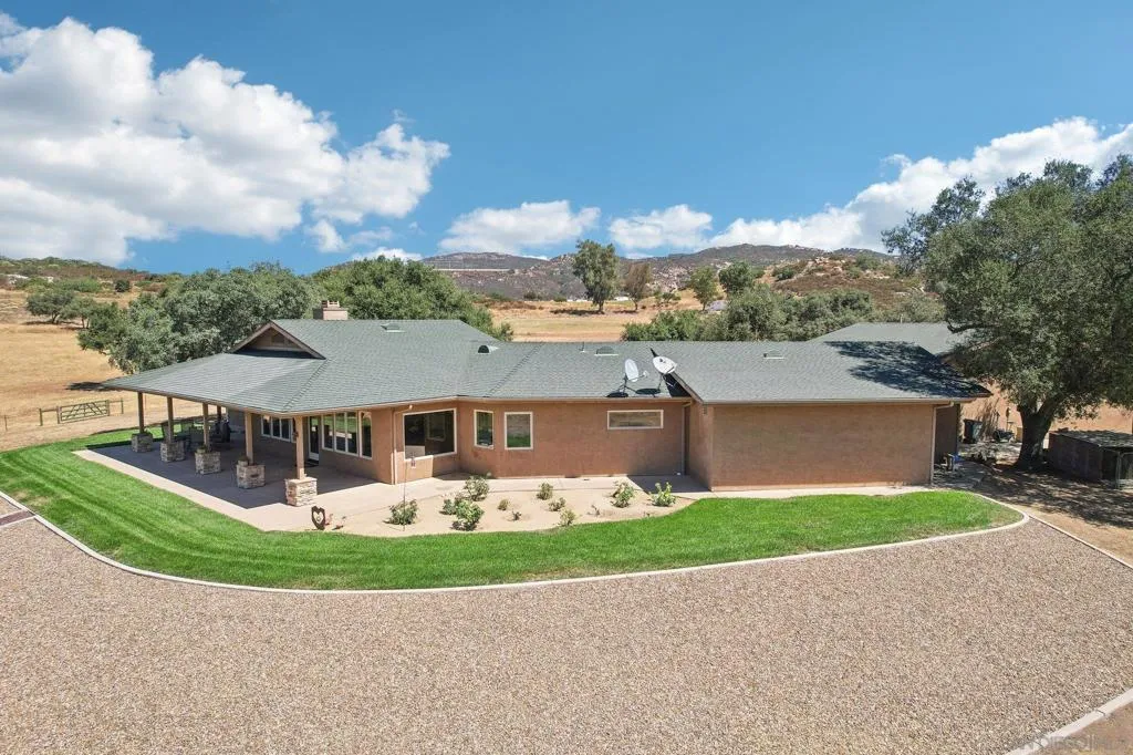 Alpine, California 91901, United States, ,Commercial,Active,5387