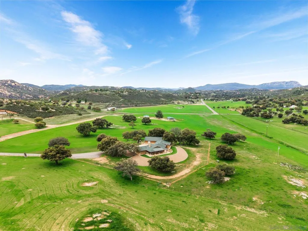 Alpine, California 91901, United States, ,Commercial,Active,5387