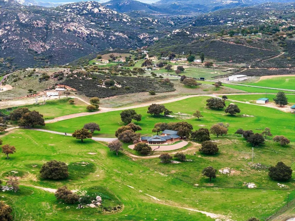 Alpine, California 91901, United States, ,Commercial,Active,5387