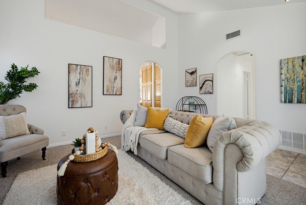 40120 Paseo Del Sol