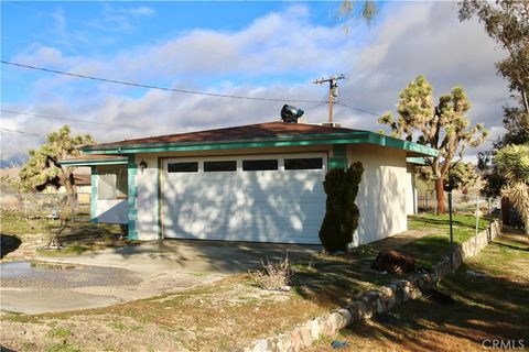 Photo of 57136 Navajo Trail, Yucca Valley, CA 92284 (MLS # JT25274712)